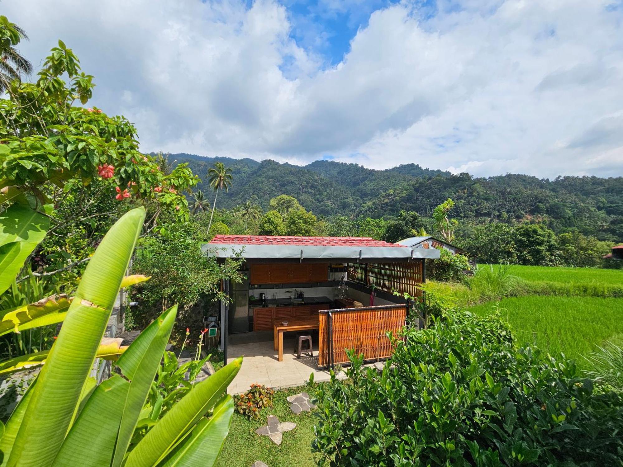 Villa Markisa Pakisan Sawan Bagian luar foto