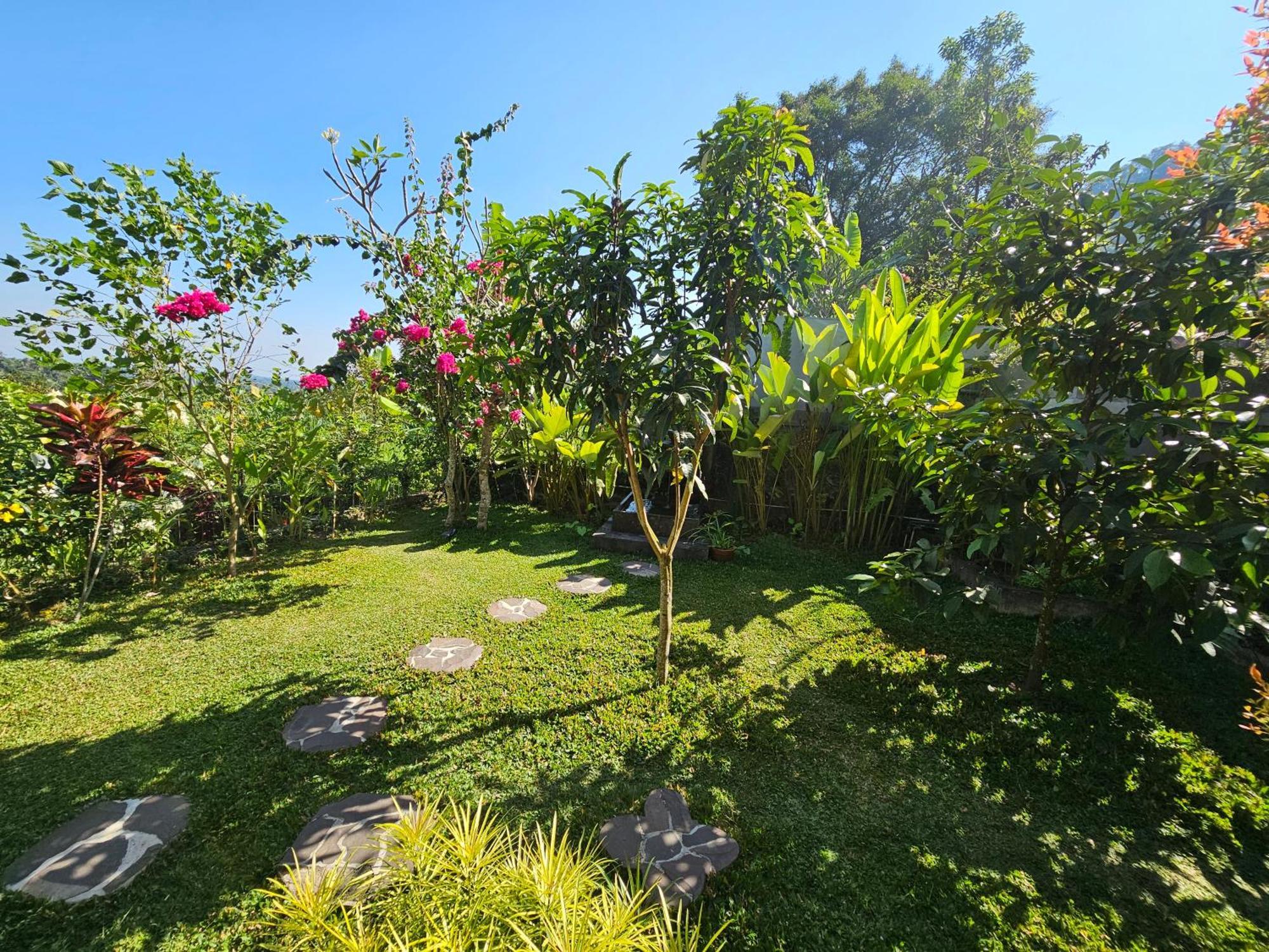 Villa Markisa Pakisan Sawan Bagian luar foto